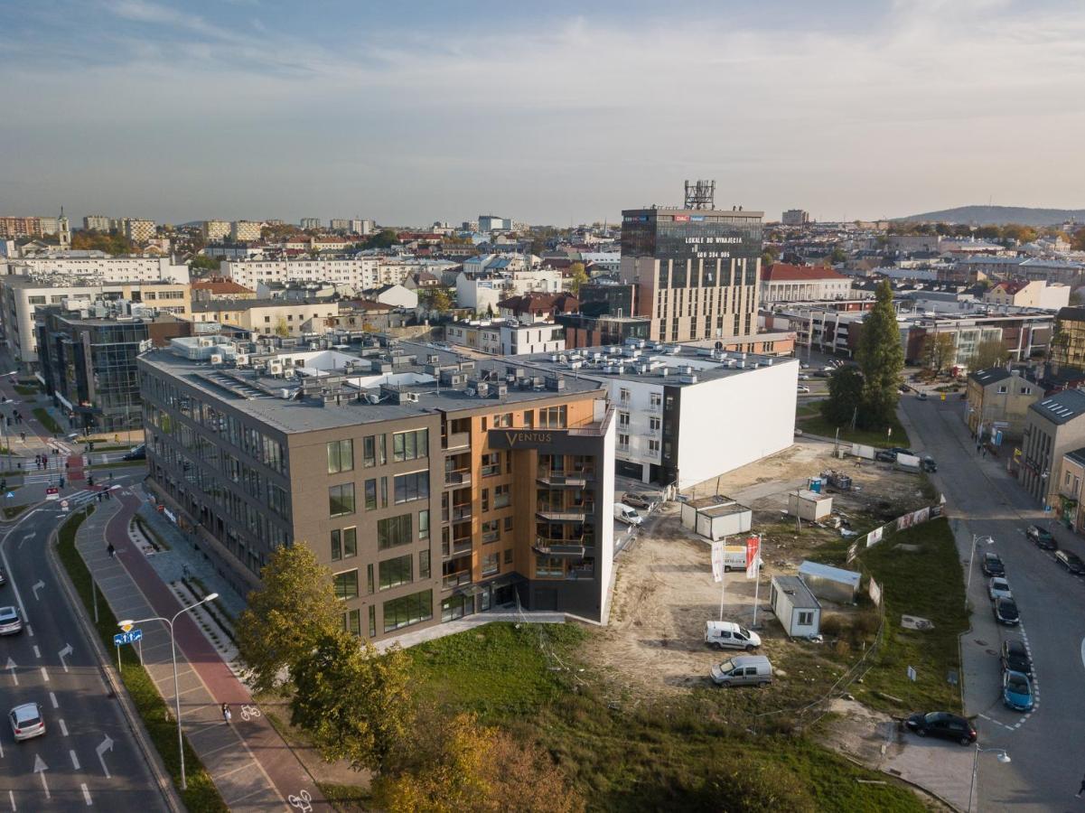Apartament Ventus Business And Living 44 Kielce Esterno foto